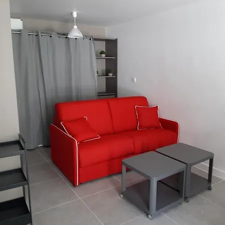 Studio Centre Apartment